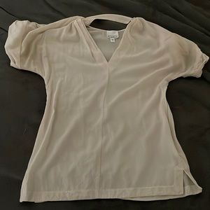 Size small Kardashian’s Bebe top